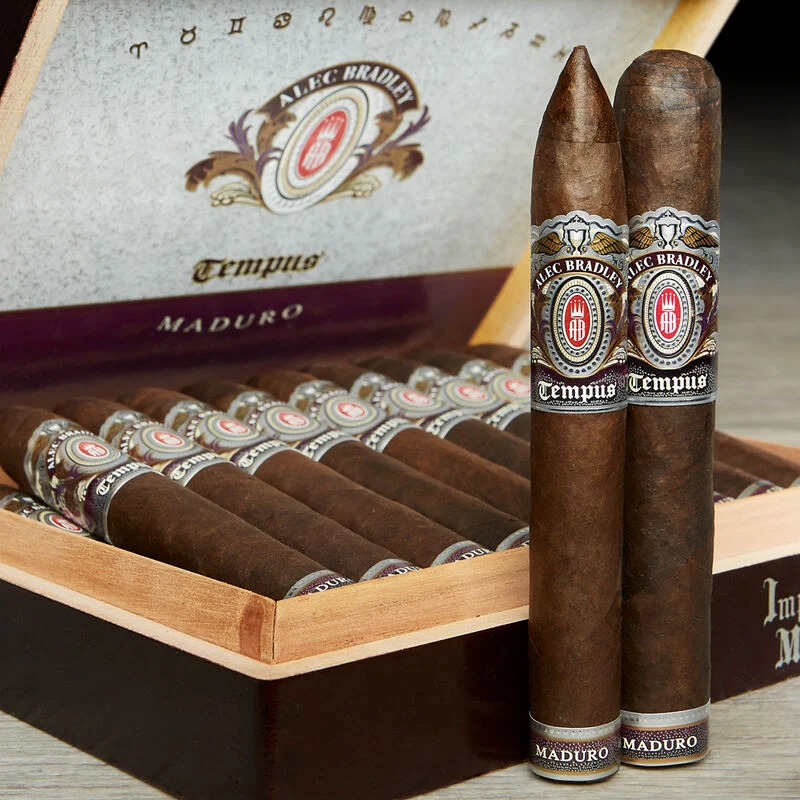 Alec Bradley Tempus Maduro