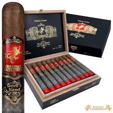Esteban Carreras Dictator's/Devil's Hand Corojo